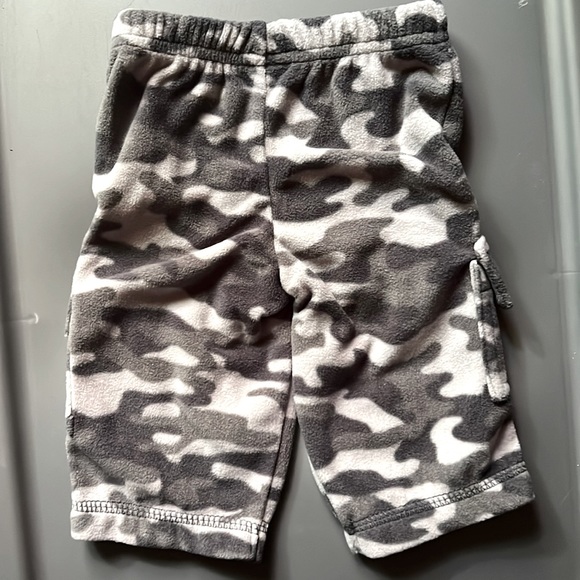 NWOT— Child of Mine by Carter’s Baby Boy Fuzzy Pants - Picture 4 of 5